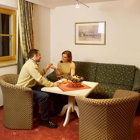 Hotel Schoerhof Зальфельден Номер фото